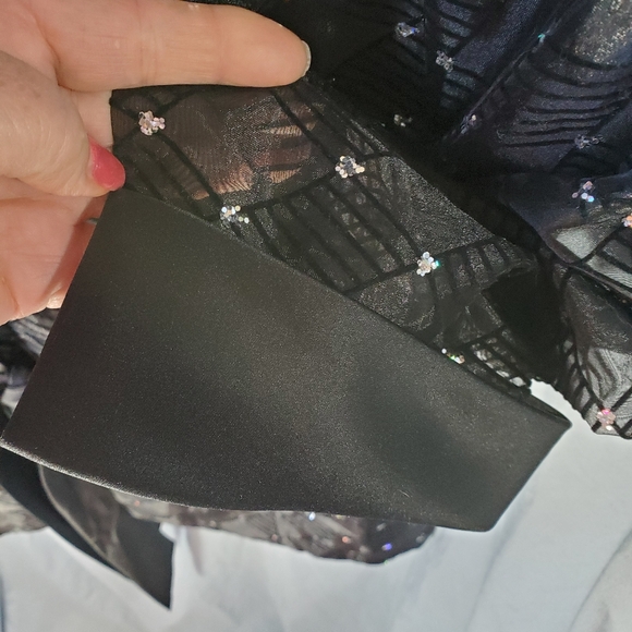 R&M Richards Black Sequin Open Front Jacket size 12 - Picture 5 of 13